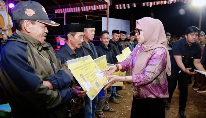 Bupati Barru Apresiasi Petani Gattareng, Produksi Padi Capai 14 Ribu Karung