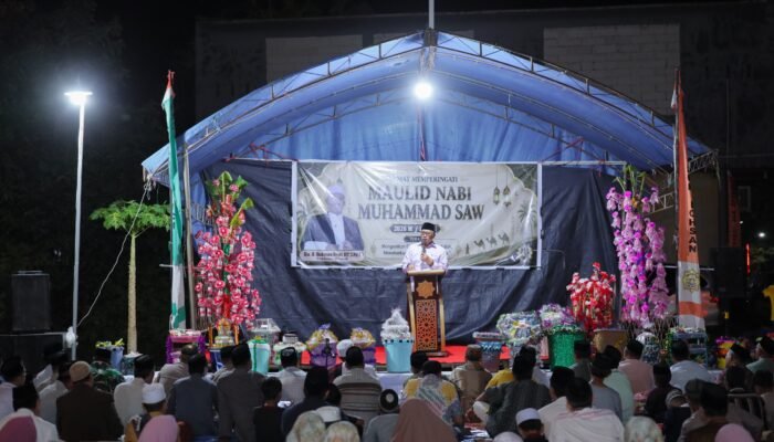 Wabup Barru Abustan Hadiri Maulid Nur Ichsan Teladani Akhlak Nabi Perkuat Kepedulian dan Silahturahmi