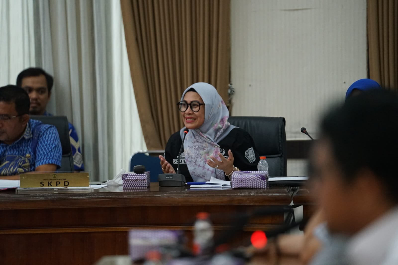 Kepala Bagian Hukum Setda Gowa, Sandra di Rapat Kerja Gabungan Komisi I, II, III dan IV DPRD Kabupaten Gowa, Jumat (4/9/2026).