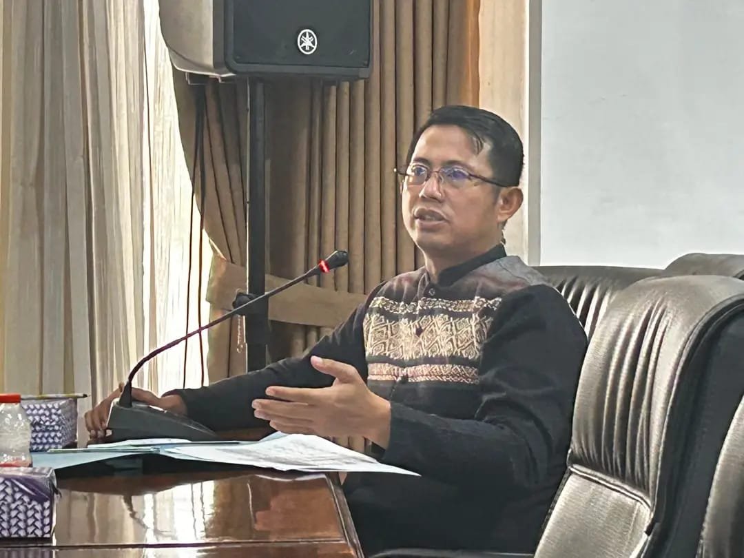 Anggota DPRD Gowa  Abdul Razak di Rapat Kerja Gabungan Komisi I, II, III, dan IV DPRD Kabupaten Gowa, Jumat (4/9/2026).
