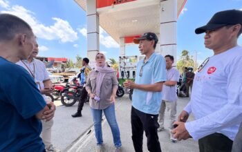 Bupati Andi Ina Sidak Perintahkan Benahi Pelayanan Antrian dan Distribusi BBM di Barru