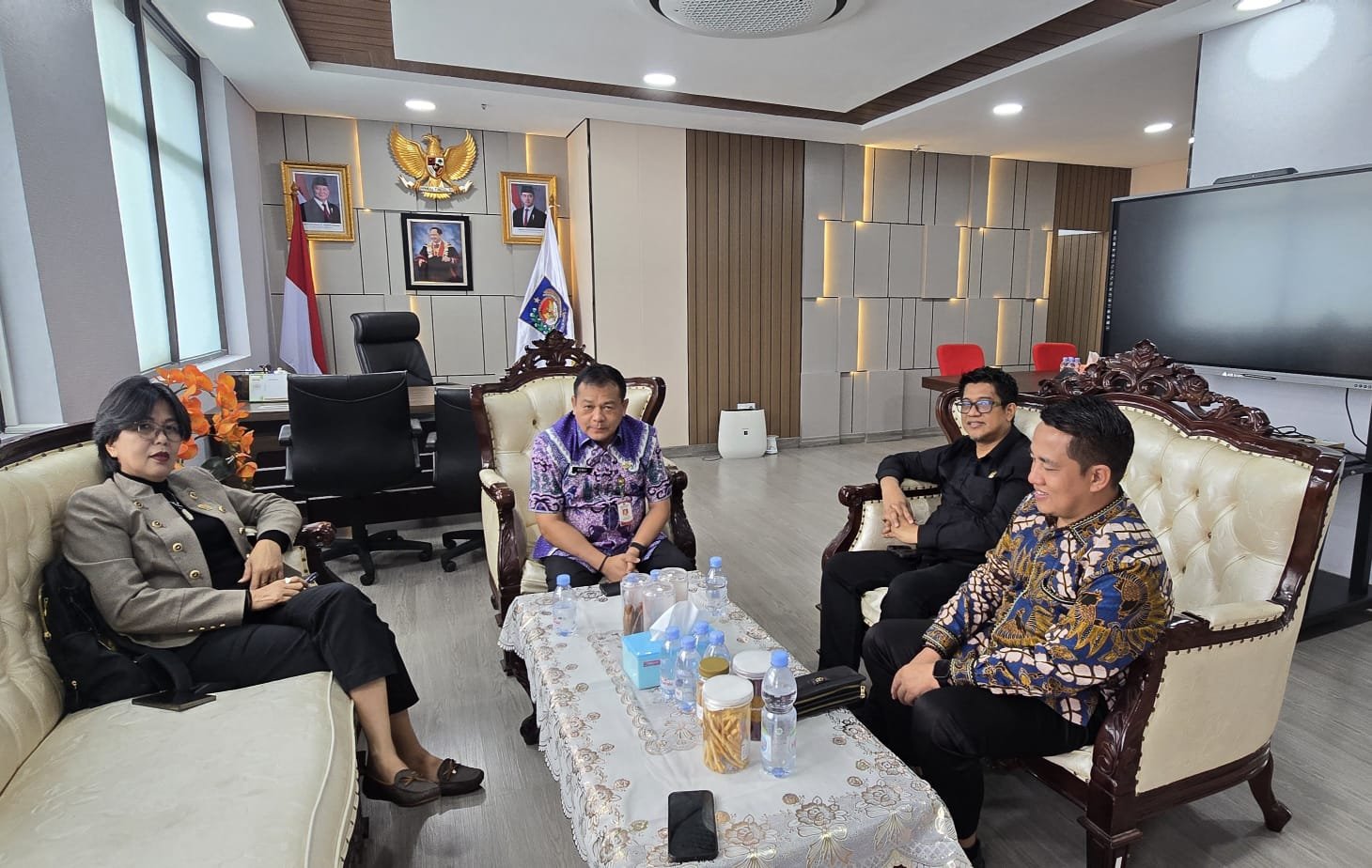 Wakil Ketua DPRD Gowa Taufik Surullah bersama jajaran pimpinan DPRD Gowa melakukan koordinasi dengan pihak Kementerian Dalam Negeri (Kemendagri) di Jakarta, Kamis (8/10/2026), terkait tindak lanjut Putusan MA Nomor 1 P/UP/2026 dan proses administrasi pemberhentian Bupati Gowa, (foto.dok).