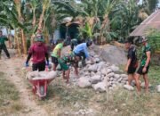 Tancap Gas Usai Pembukaan, Satgas TMMD ke-130 Kodim 1409/Gowa Lanjutkan Pembangunan Talud di Desa Kalebarembeng