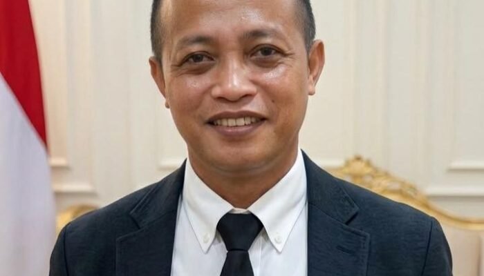 HADIAN SUPRIATNA REKAM JEJAK, PRESTASI, DAN KAPASITAS KEPEMIMPINAN UNTUK MEMPERKUAT APDESI MERAH PUTIH KABUPATEN BANDUNG