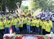Bupati Barru Hadirkan Maskot Si Naru di Jalan Sehat Anti Mager HUT 357 Sulsel