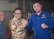 Foto: Darmawangsyah Muin (kiri) bersama Adnan Purichta IYL (kanan).