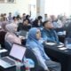 Peserta mengikuti kegiatan CDOB Excellence: Sosialisasi Regulasi Terbaru dan Penguatan Tata Kelola Obat di PBF yang digelar BBPOM di Makassar bersama GP Farmasi Sulawesi Selatan di Makassar, Jumat (23/10/2026), untuk memperkuat pemahaman dan kepatuhan pelaku usaha terhadap standar distribusi obat yang baik.