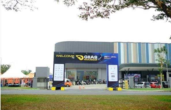 GAIKINDO Indonesia International Auto Show (GIIAS) Makassar 2026 berlokasi di Summarecon Mutiara Makassar Convention Center tanggal 28 Oktober hingga 1 November 2026.